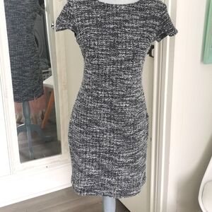 Banana Republic boucle dress. Size 0.  EUC